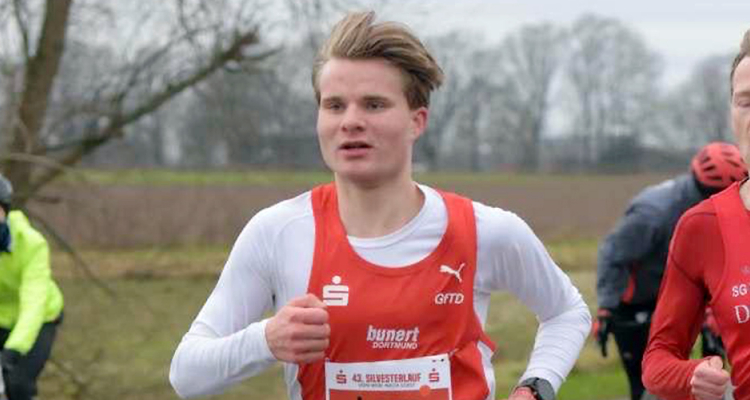 Sieg zum Jahresausklang: Lars Franken gewinnt Silvesterlauf Werl–Soest
