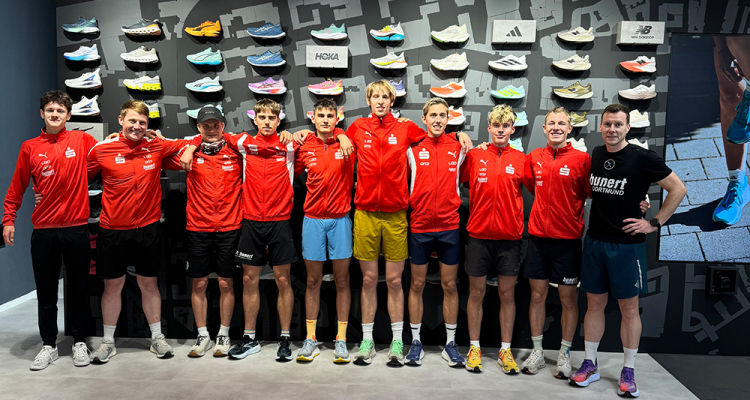 Laufteam stimmt sich auf die Crosslauf-Saison ein