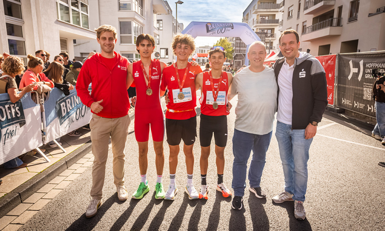 LGO-Staffel läuft beim Sparkassen-Phoenix-Halbmarathon auf Platz zwei