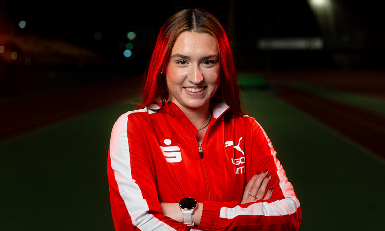 Johanna Rier fliegt in Warendorf auf 5,93 Meter